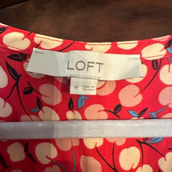 Loft Red and White Women's Top - Picture 3 of 3